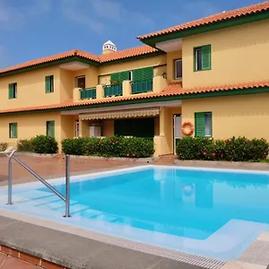 https://el-roble.tenerifehoteles.net