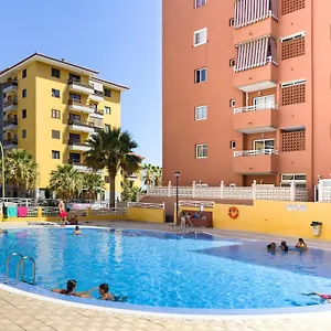 https://live-candelaria-carolina.tenerifehoteles.net
